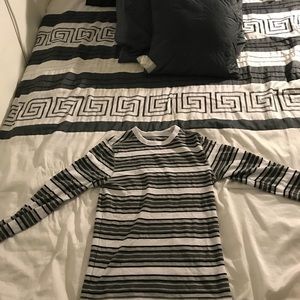 Black gray and white long sleeve thermal